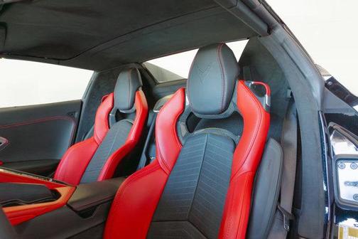 2024 Chevrolet Corvette Stingray w/3LT