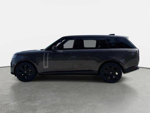 Gray 2022 Land Rover Range Rover P400 SE