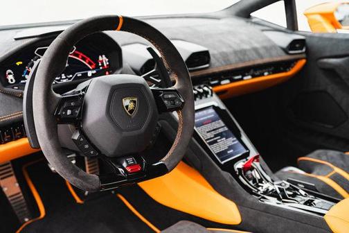 2024 Lamborghini Huracan Tecnica Base