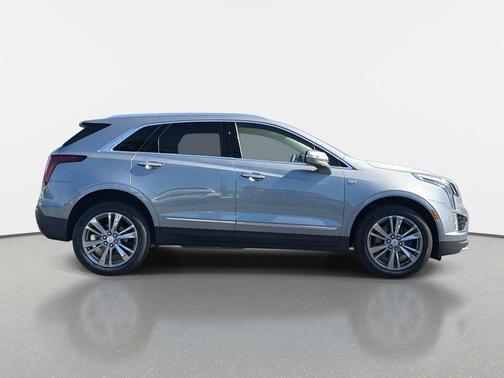 Argent Silver Metallic 2024 Cadillac XT5 Premium Luxury