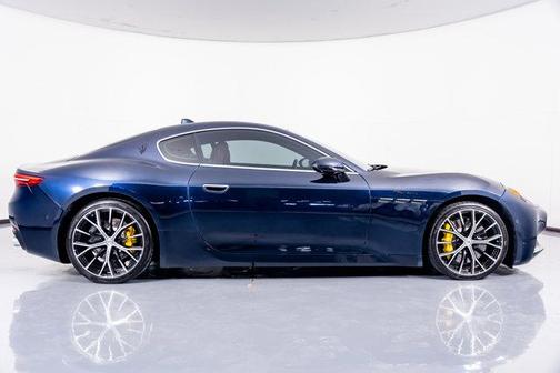 2024 Maserati GranTurismo Modena