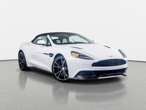 2017 Aston Martin Vanquish Volante S