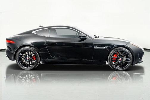 2015 Jaguar F-TYPE R