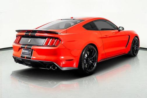 2018 Ford Shelby GT350 Base