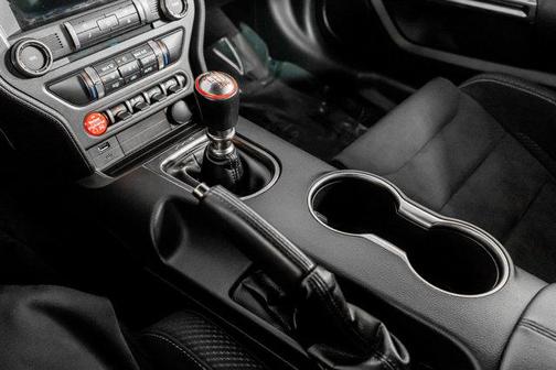 2018 Ford Shelby GT350 Base