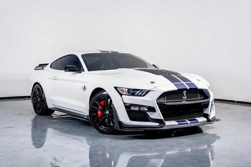 2020 Ford Shelby GT500 Base