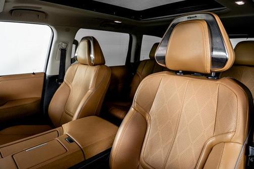 2025 INFINITI QX80 SENSORY AWD