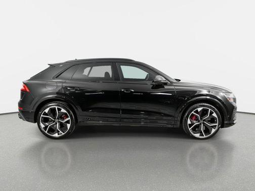 2021 Audi RS Q8 4.0T