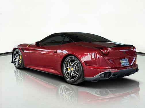 2017 Ferrari California T