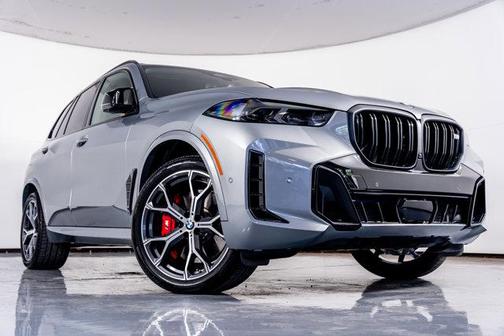 2025 BMW X5 M60i