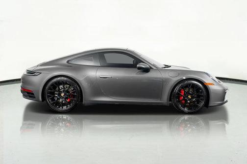 2023 Porsche 911 Carrera 4S