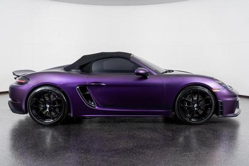 2022 Porsche 718 Spyder Base