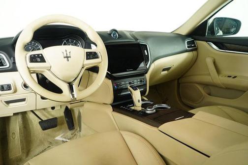 2022 Maserati Ghibli Modena