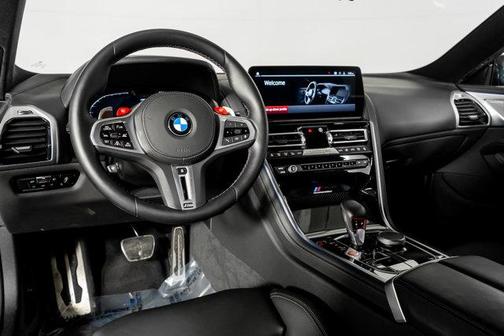 2025 BMW M8 Gran Coupe i