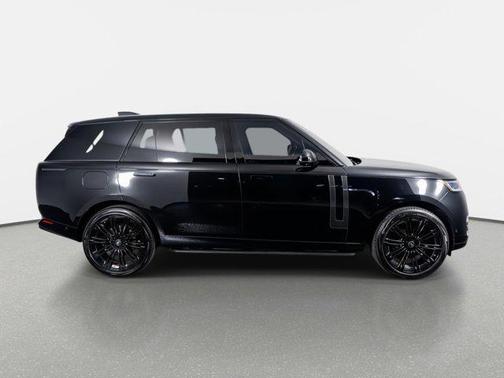 2024 Land Rover Range Rover P400 SE