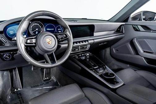 2021 Porsche 911 Carrera 4