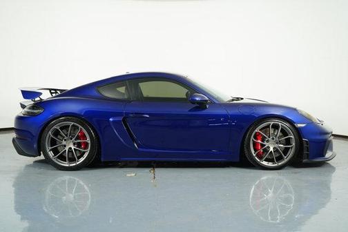 2021 Porsche 718 Cayman GT4
