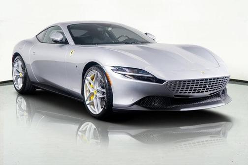 2022 Ferrari Roma Base