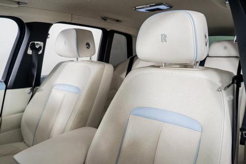 2023 Rolls-Royce Cullinan Black Badge