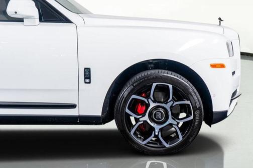 2023 Rolls-Royce Cullinan Black Badge