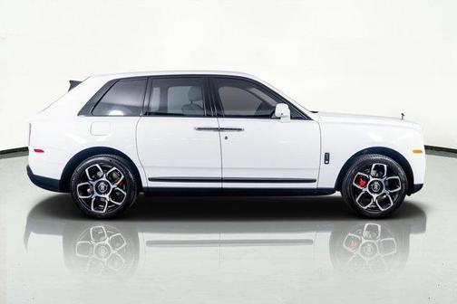 2023 Rolls-Royce Cullinan Black Badge