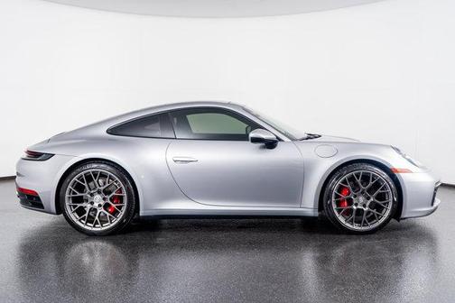 2020 Porsche 911 Carrera S