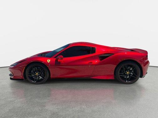 Rosso Fuoco 2021 Ferrari F8 Spider Base