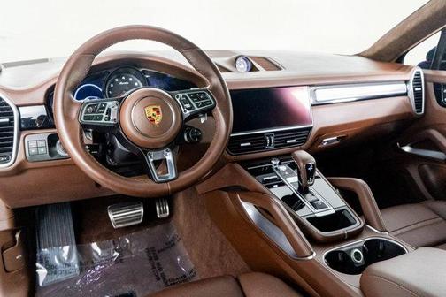 2023 Porsche Cayenne Turbo