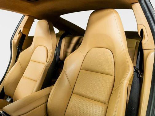 2013 Porsche 911 Carrera 4S