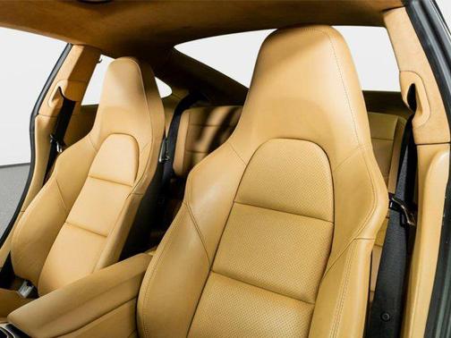 2013 Porsche 911 Carrera 4S