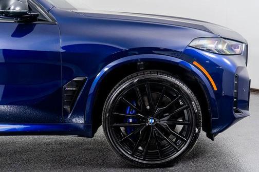 2025 BMW X5 M60i
