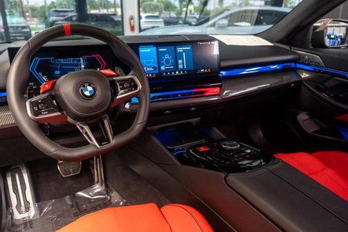 2026 BMW M5 Base