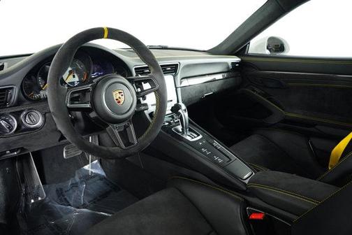 2019 Porsche 911 GT2 RS