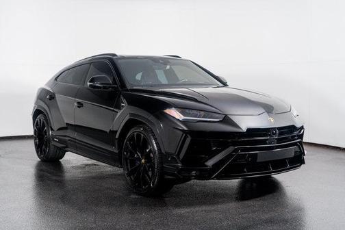 2024 Lamborghini Urus S