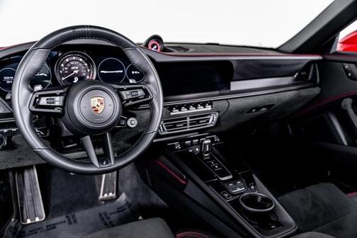 2023 Porsche 911 Carrera 4 GTS