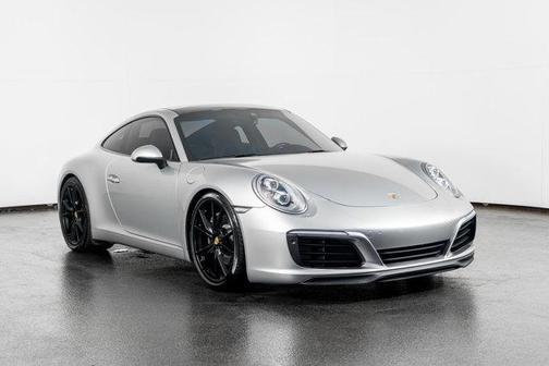 2017 Porsche 911 Carrera