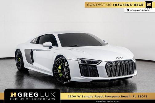 White 2017 Audi R8 V10 Quattro Coupe