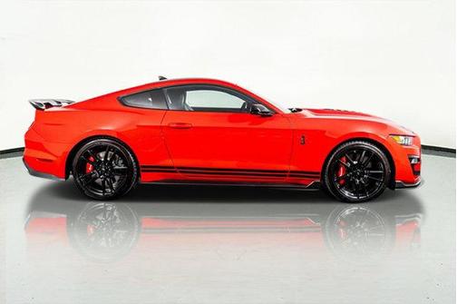 2021 Ford Shelby GT500 Base