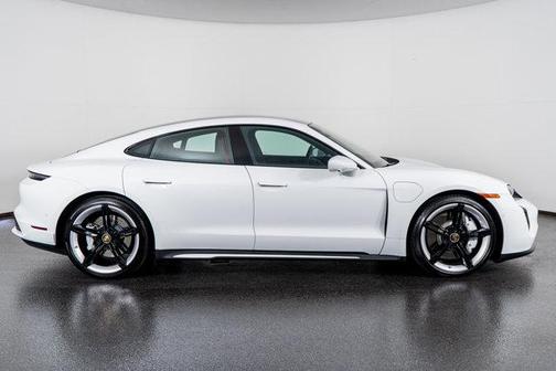 2024 Porsche Taycan 4S