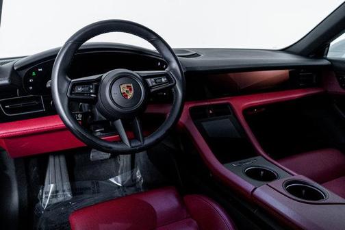 2024 Porsche Taycan 4S