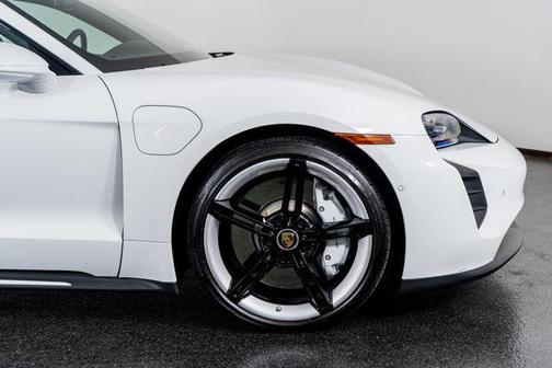 2024 Porsche Taycan 4S