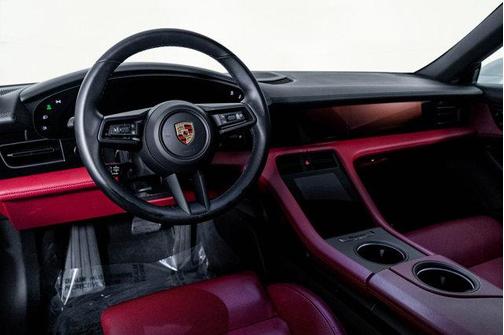 2024 Porsche Taycan 4S