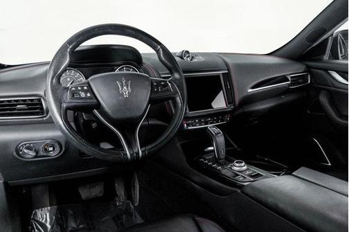 2022 Maserati Levante Modena