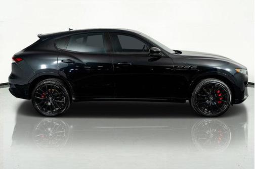 2022 Maserati Levante Modena