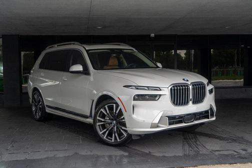 2023 BMW X7 xDrive40i