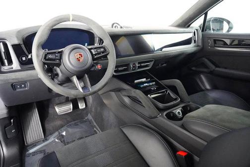 2024 Porsche Cayenne Turbo GT
