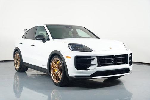 2024 Porsche Cayenne Turbo GT