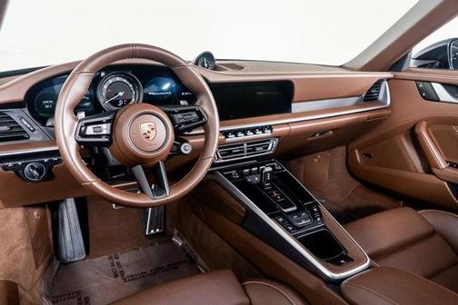 2024 Porsche 911 Carrera 4S Cabriolet