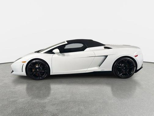 White 2012 Lamborghini Gallardo LP550-2