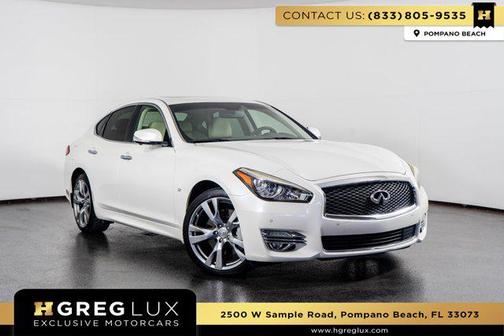 2016 INFINITI Q70 3.7